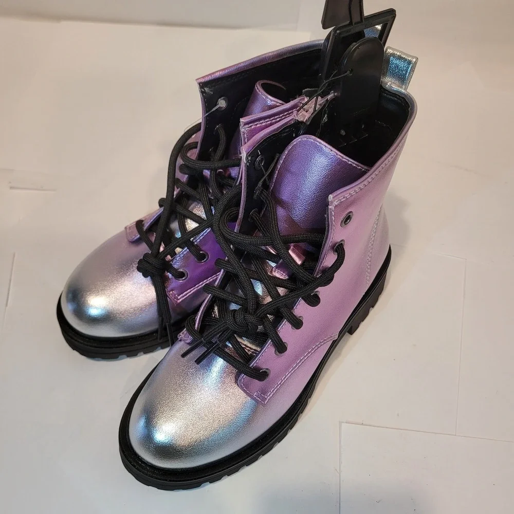 Wonder Nation Kids Unisex Combat Boots Iridescent Purple Silver Size 2 New‎